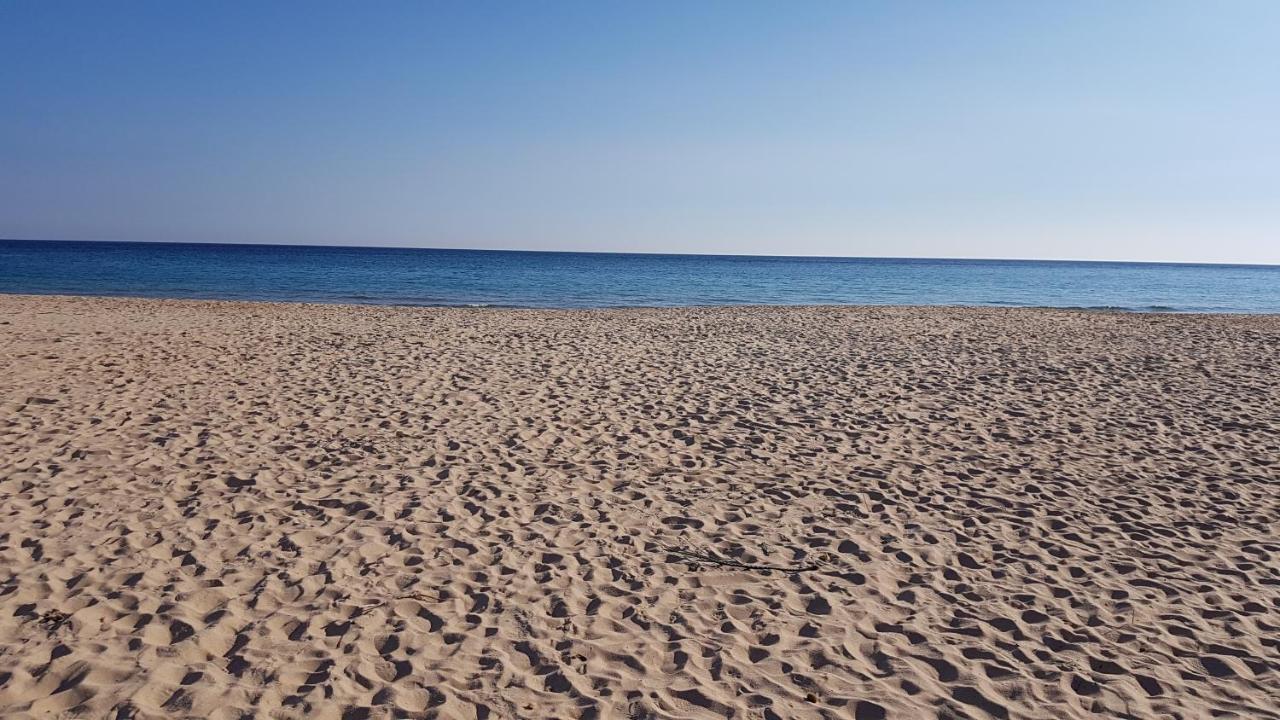 Villa Sul Mare A Chia 도무스드마리아 외부 사진