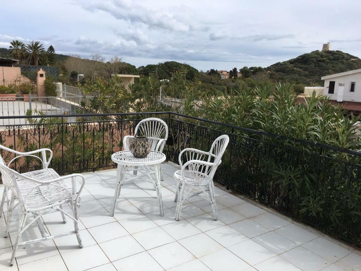 Villa Sul Mare A Chia 도무스드마리아 외부 사진